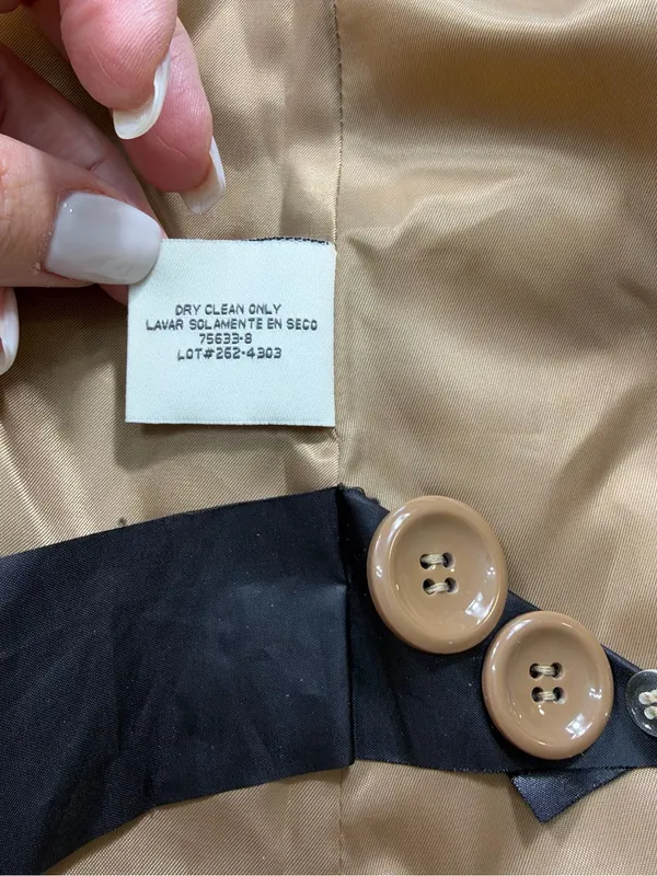 Banana Republic Cashmere and Wool Blend Tan Double-Breasted Pea Coat Size Small - Image 8