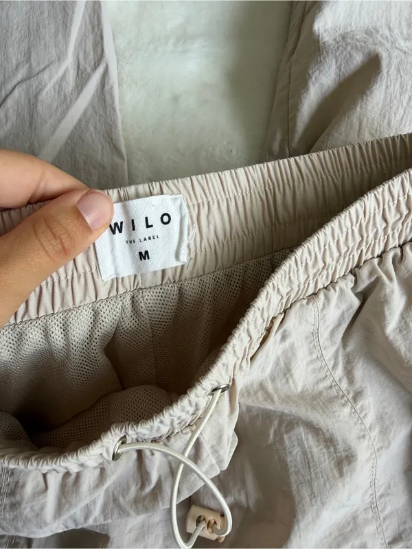 WILO The Label Parachute Joggers Size Medium - Image 3