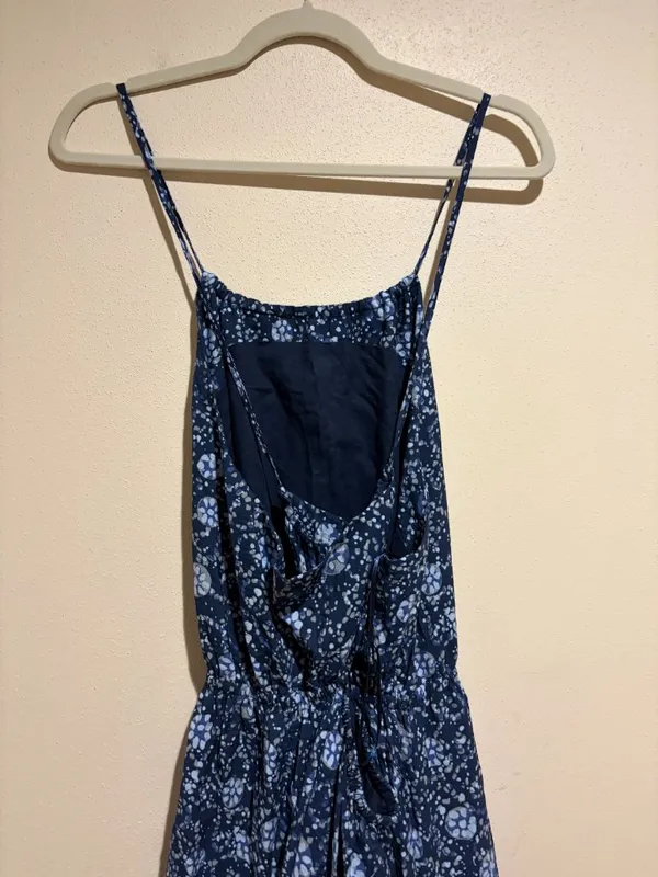Madewell Cross-Back Halter Midi Dress in Vineyard Medallion Navy Blue - Image 10