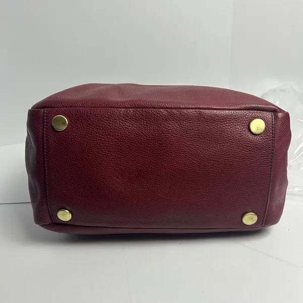 Fossil Rachel Tote Bag Burgundy Pebbled Leather Zip Top Shoulder Bag Gold Key - Image 3