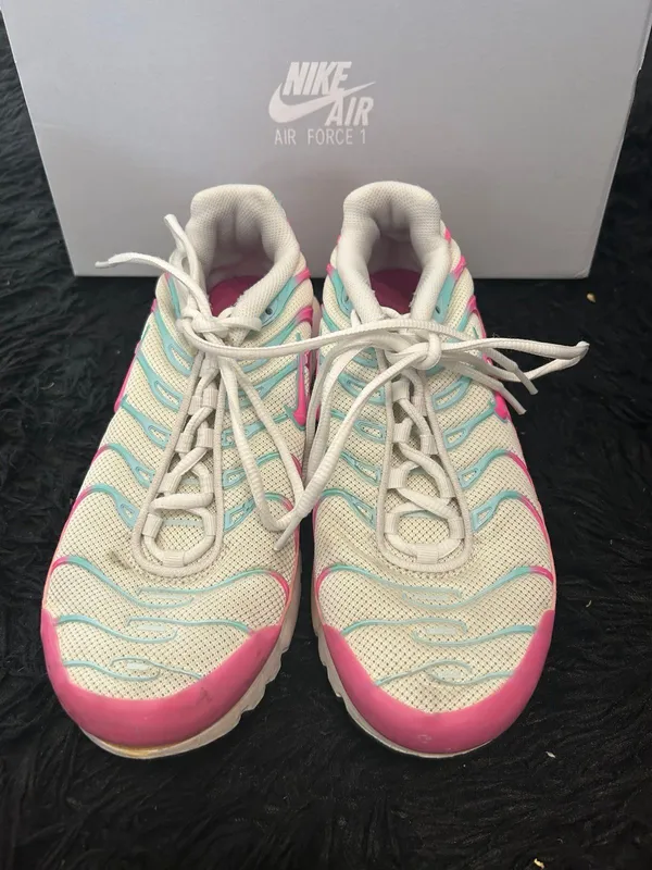 NIKE air max plus Gs south beach lace up shoes sneakers women's 8.5=7Y preowned - Image 6