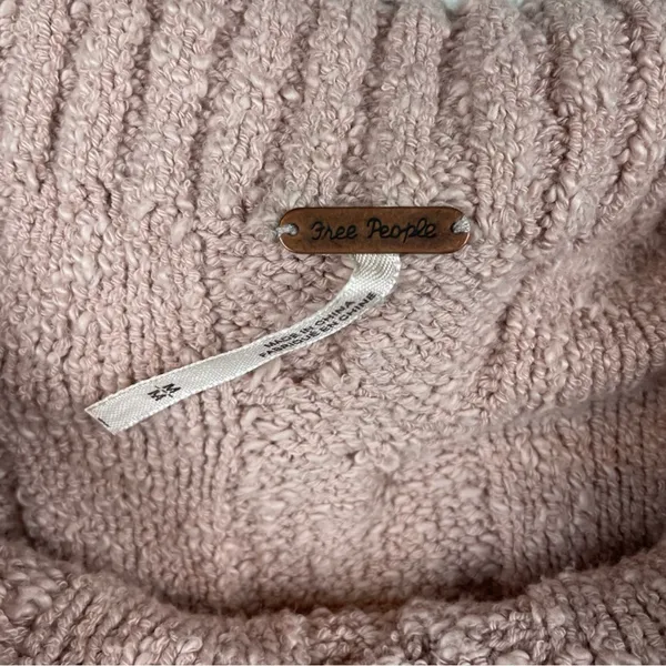 Sweater Over The Shoulder - Image 6