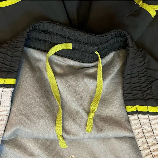 Nike Dri Fit Tempo Running Shorts Gray Neon Women’s Size Small Athletic‎ Lined - Image 3