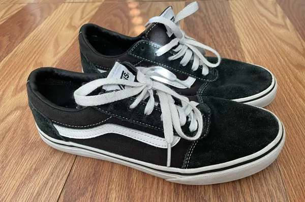 Vans Black “Old Skool” - Image 2