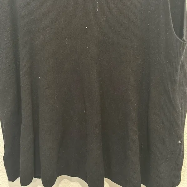 Loft‎ Black Sweater Tank - Stylish, Soft, and Cozy Fall Essential - Image 4