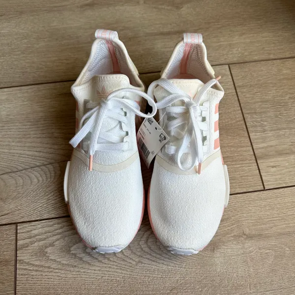 Adidas Original Vapor Rose NMD R1 Sneaker - Image 2