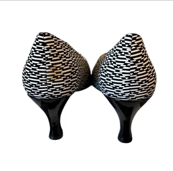 Bellini Black White Print Pump Shoes Pointed Toe Heels 10 - Image 3