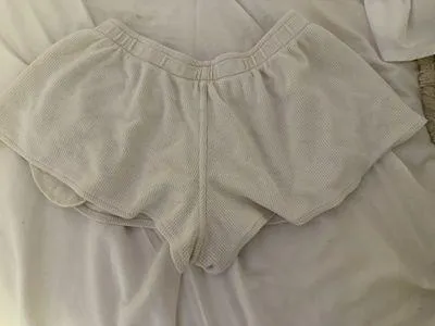 Brandy Melville White Shorts - Image 3