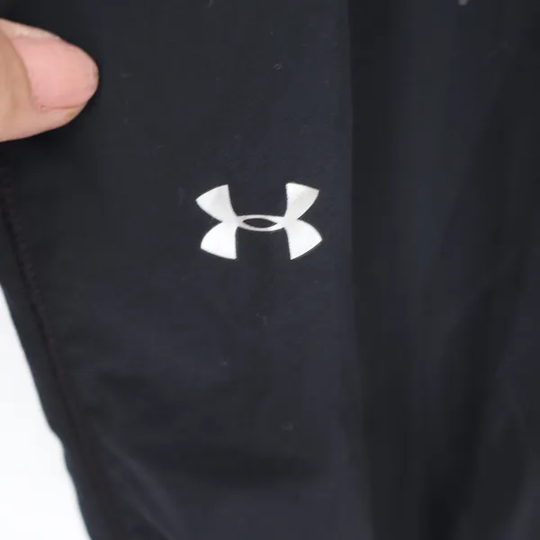 Under Armour Womens Black Elastic Waist Cropped Jogger Pants - Image 2