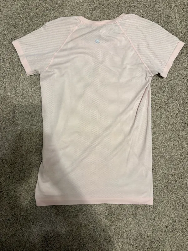 Lululemon Swiftly Tech Short Sleeve light pink - Image 2