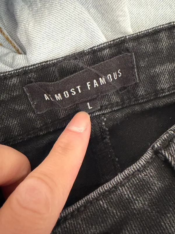 Almost Famous Black Demin Skirt L - Image 3