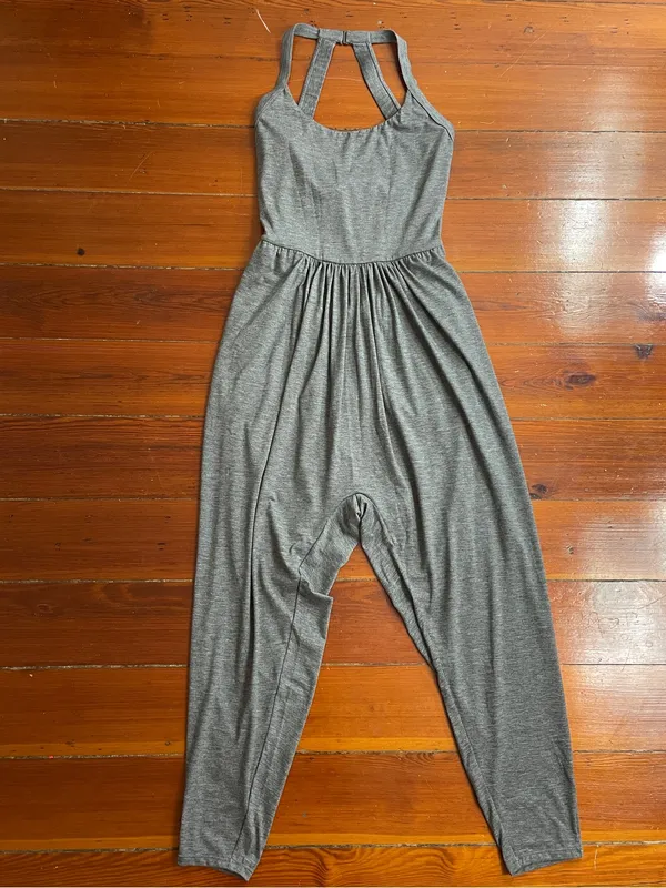 Halara Backless U Neck Twisted Harem Gray Jumpsuit w Pockets Sz M 💚🎀 - Image 9