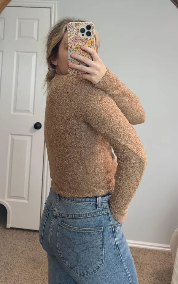 Sweater - Image 2