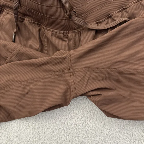 Lululemon Dance Studio Mid Rise Jogger Pants Lava Cake Brown Women's 10 x 28 - Image 4