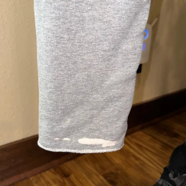 GUC Nike sweatpants size M. Cut off bottoms rims - Image 4