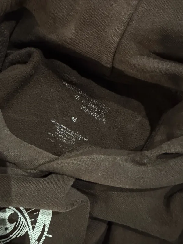 Bad Bunny 2024 concert hoodie - Image 4