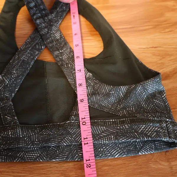 Lululemon Run Stuff Your Bra Womens Size 4 Green Stash Pockets Jazzy White Gator - Image 8