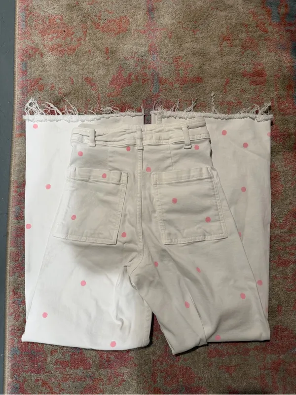 Zara White Cropped Jeans with Pink Polka Dots - Image 3