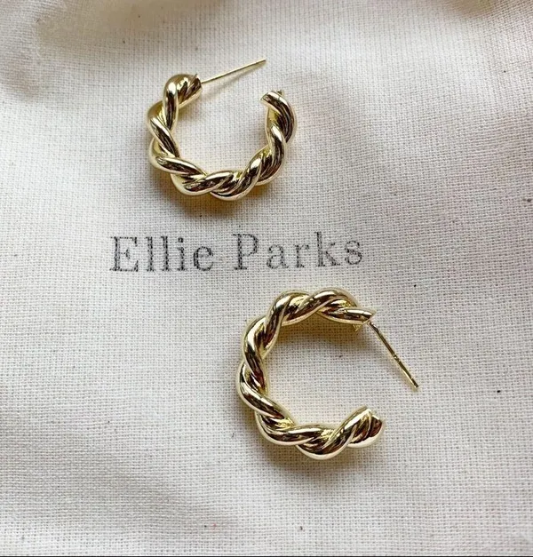 Gold twist hoop earrings - Image 8