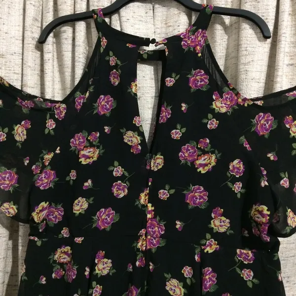 Torrid Multi-Color Floral Print Chiffon Cold Shoulder V-Neck Dress - Image 8