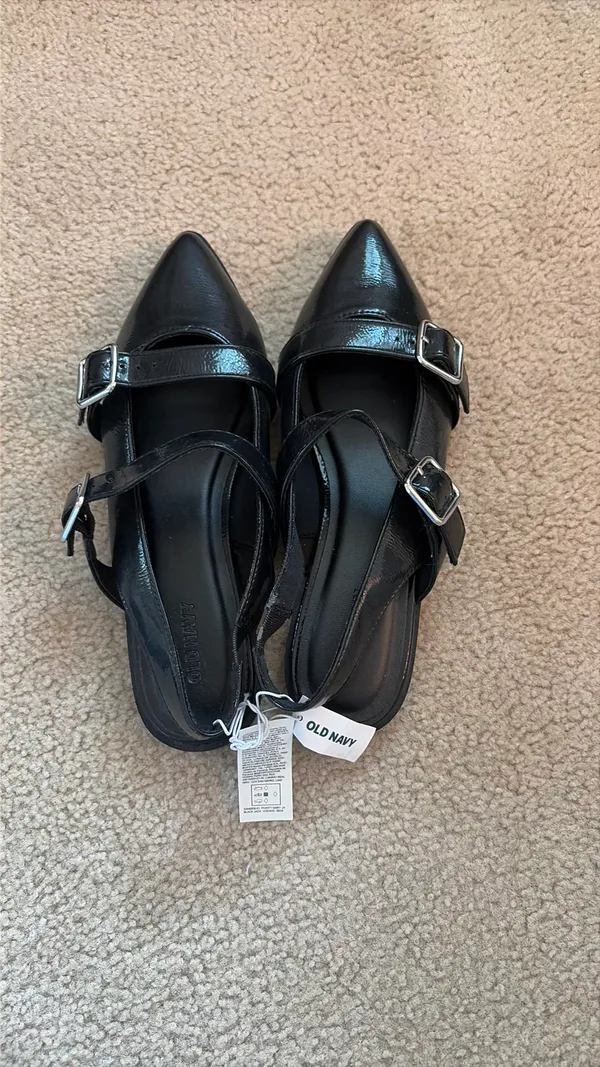Old Navy Shoes - Image 2
