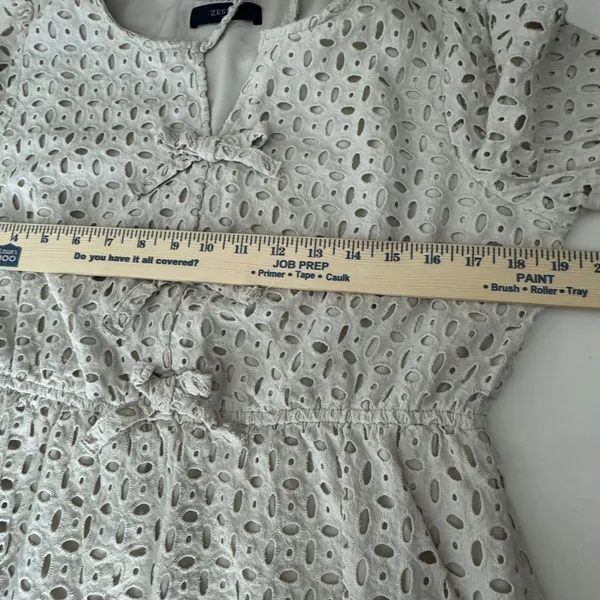 Zesica Womens Beige Eyelet Mini Dress Long Sleeve Bow Front Size M Boho Romantic - Image 5