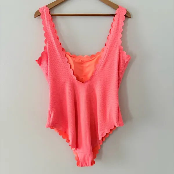 Aerie Waffle Scalloped One Piece‎ Swimsuit in a coral/neon Size XXL - Image 4