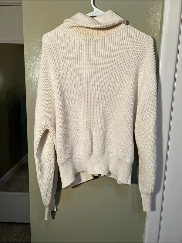 Lilla P Women’s Sz Large Zip Front Sweater in White Cream Gold Circle Zip Cotton - Image 6