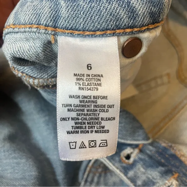 Aeropostale Mom Jean Light wash button up fly - Image 5