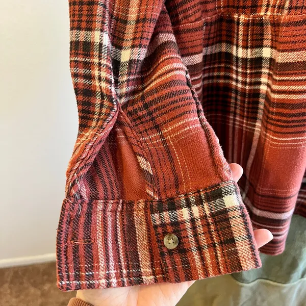 American Eagle Oversized Soft Cotton Flannel Button Long Sleeve Shirt Size Small - Image 4