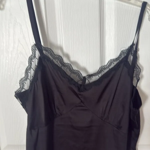 Elegant Black Lace Trim Slip Dress/sleep dress size large - Image 4