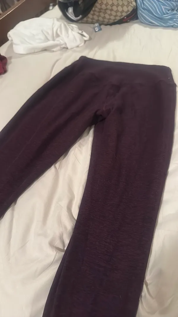 Alo Yoga Leggings - Image 5