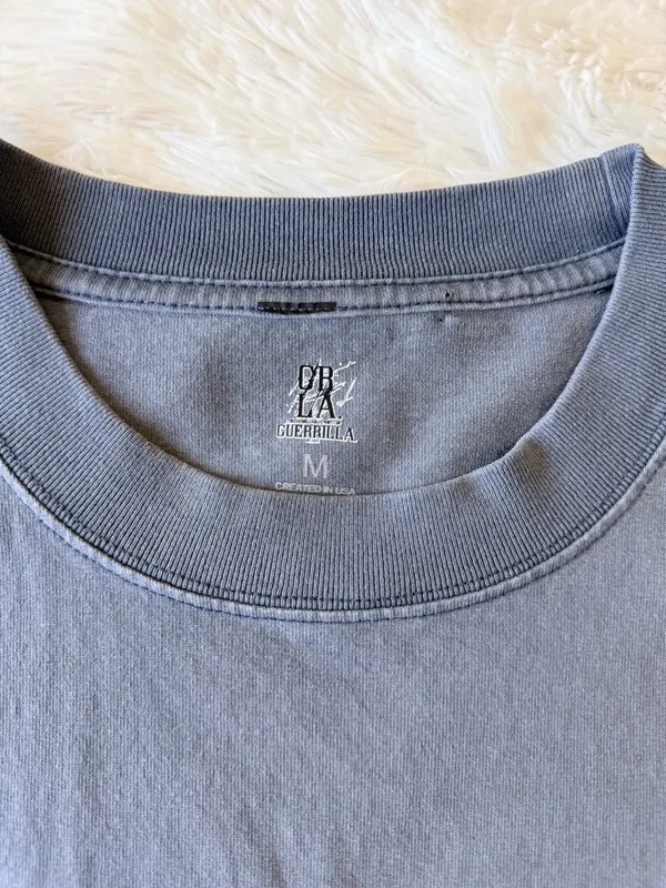 Guerilla Men’s Tshirt Blue Size M - Image 4