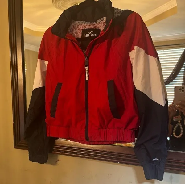 Hollister Red, White, and Navy Bomber Jacket - Image 4
