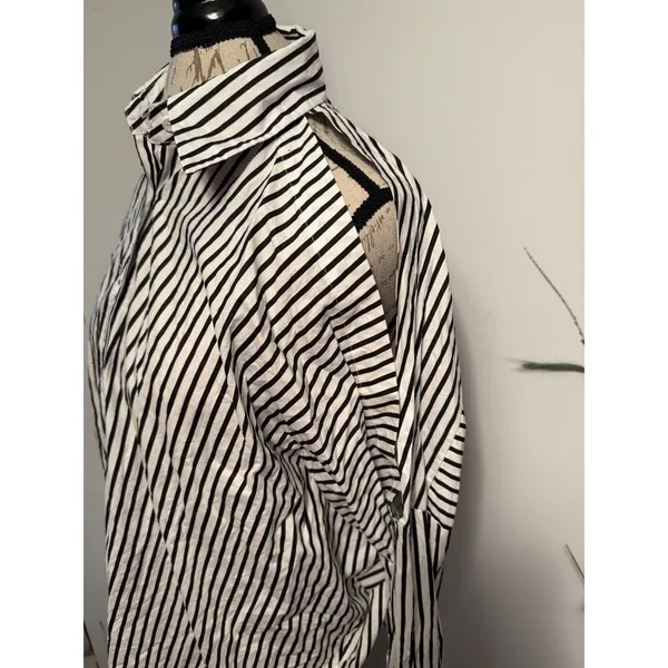 Striped Button Down Shirt Women's‎ Small Cut Out Shoulder Long Sleeve - Image 4