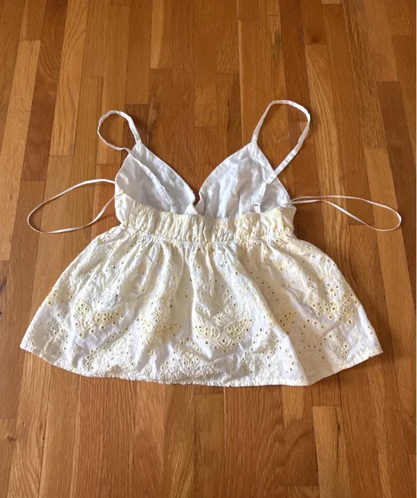 Subdued top - Image 5