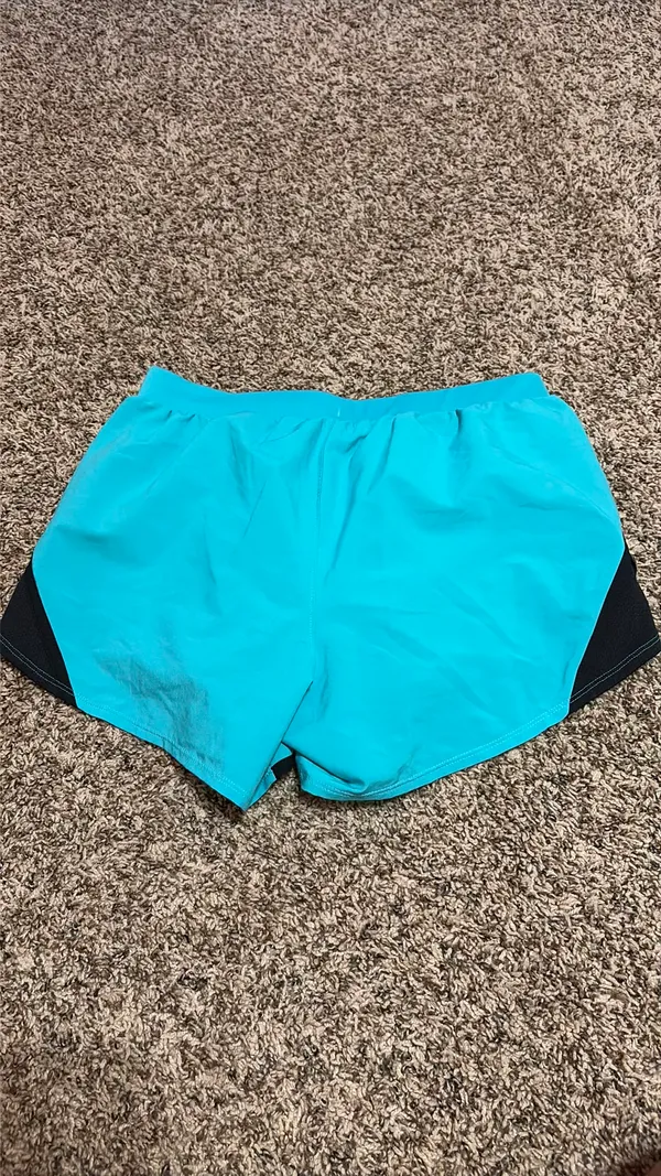 Under Armour Shorts - Image 2