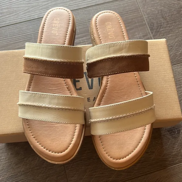 Crevo Simone Leather Sandal Size 7 - Image 2