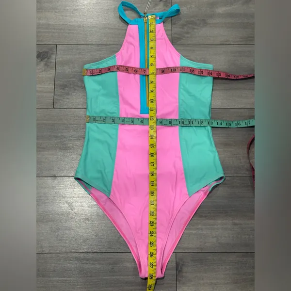 🆕 Pink and Green Women's Swimsuit Size M - Image 3