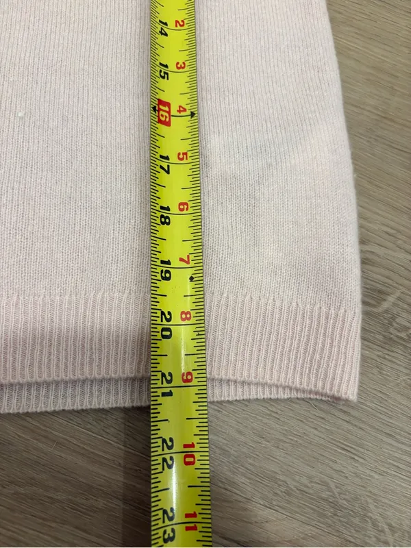Quince Mongolian Cashmere Tee Size Small - Image 5