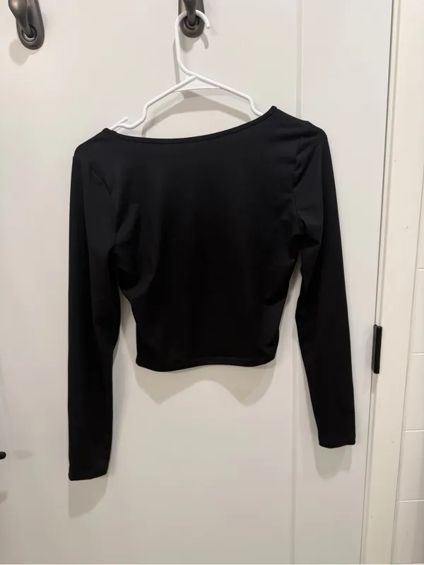 Hollister Black Long Sleeve Square Neck Crop Top - Image 2