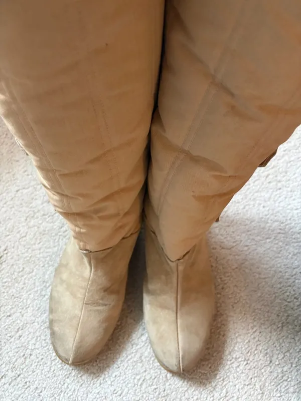 Vintage Hush Puppies tan women's winter boots suede crepe sherpa-lined size 8 - Image 2
