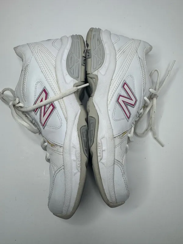 New Balance 608V3 Walking Training Sneakers Size 9B - Image 6