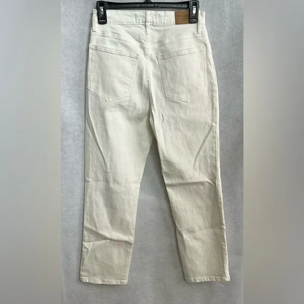 Abercrombie & Fitch Women’s Ankle Straight Ultra High Rise Jeans - Image 3