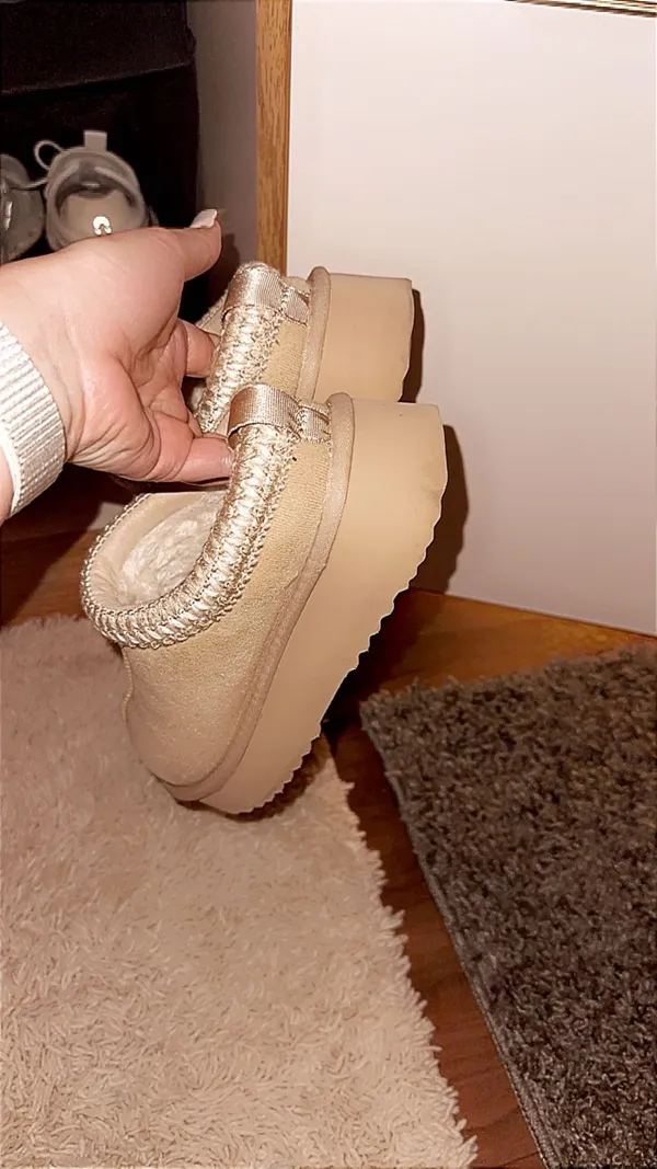 Shoes - Image 3
