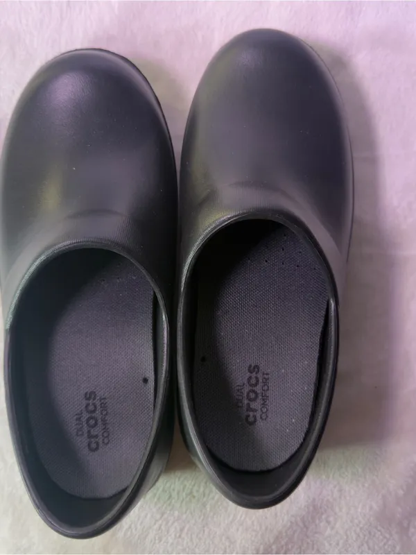 CROCS Women's Black Slip-On Clog - Image 7