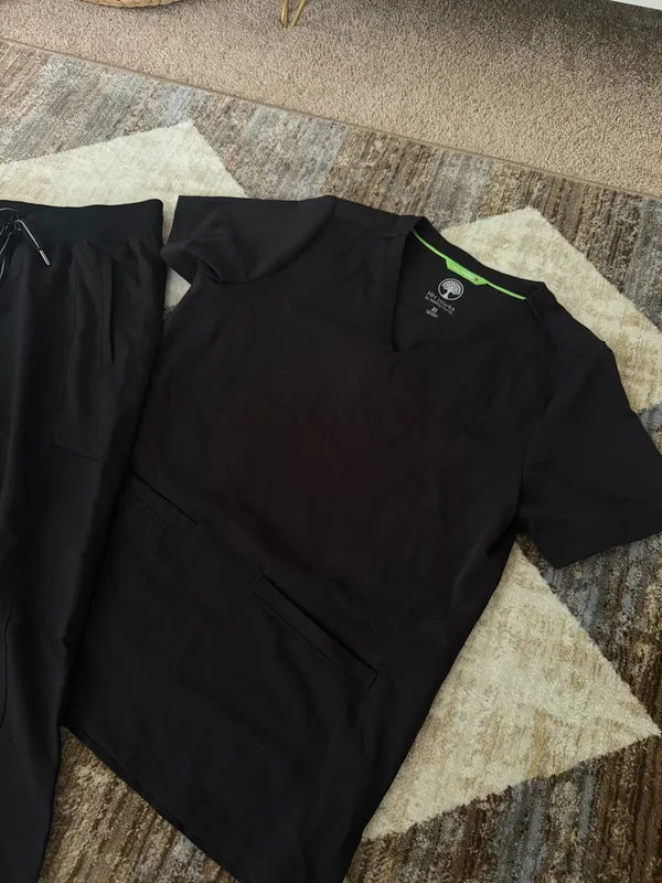 Healing Hands Scrubs Set - Image 4