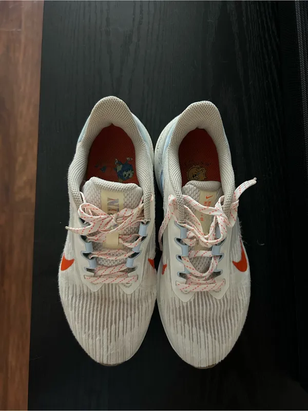 Nike Running Sneakers - Image 2