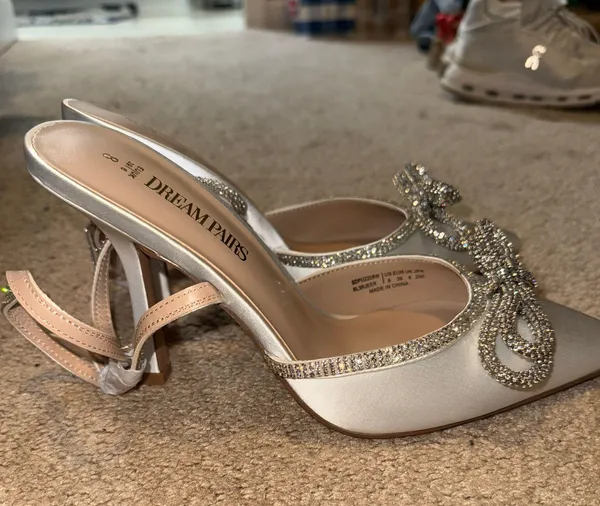 Sparkly White Heels Size 8 - Image 6