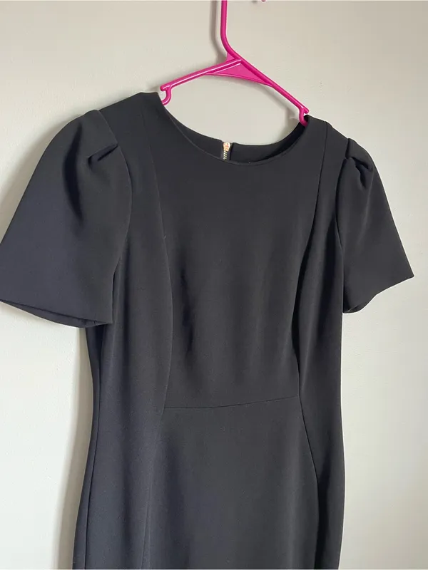 CALVIN KLEIN | Black Short-Sleeve Sheath Midi Dress Sz 6 - Image 2